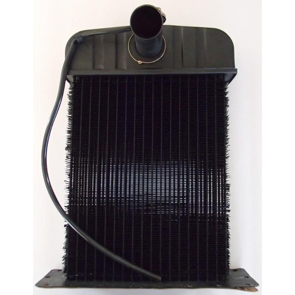 Radiator Fits Case/International Harvester Replaces 351878R91