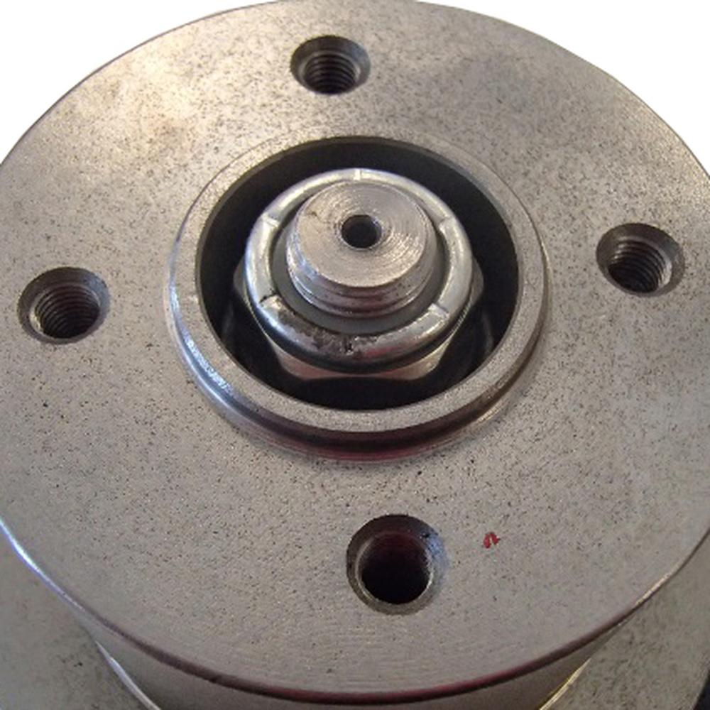 Water Pump w/ Pulley Fits Bobcat Replaces 1079624M91