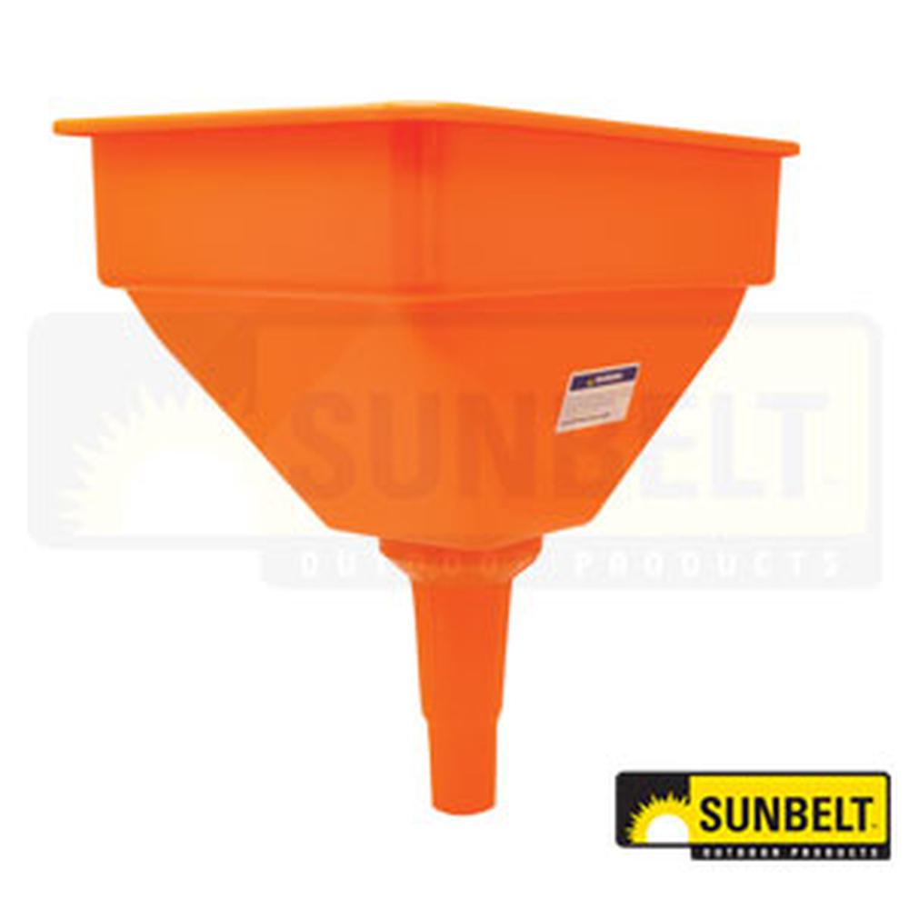 B1PL41930 TRACTOR FUNNEL