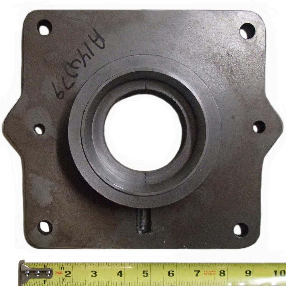 Right Hand Side Carrier Fits Case/International Harvester Replaces G30490