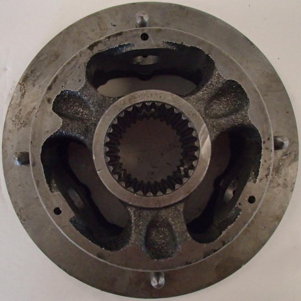 A156117 Ring Gear Hub Fits 580C 580D 480C 480D (2WD Non-Turbo Models)