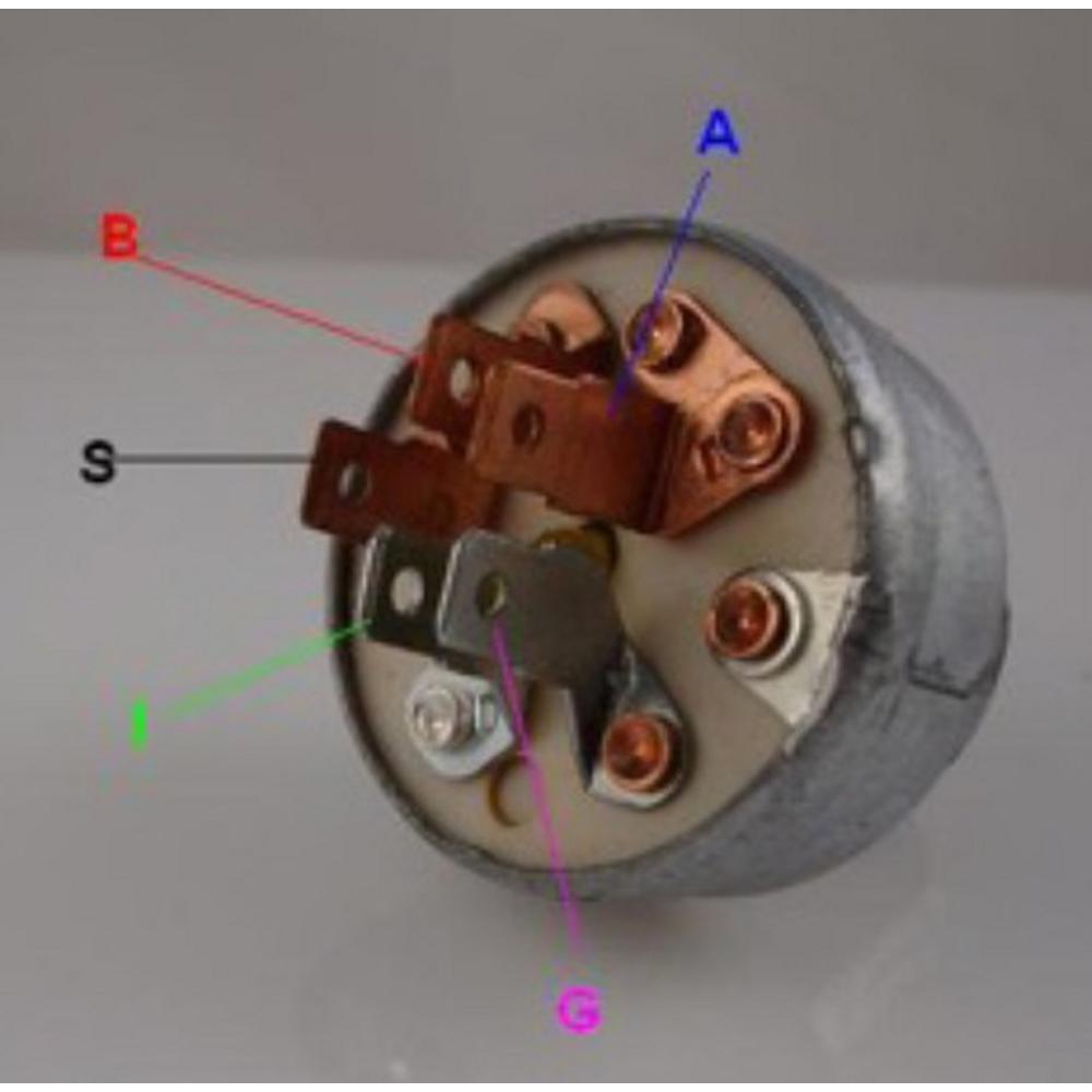 Ignition Switch with 2 Keys Fits Case/International Harvester Replaces 107682C1