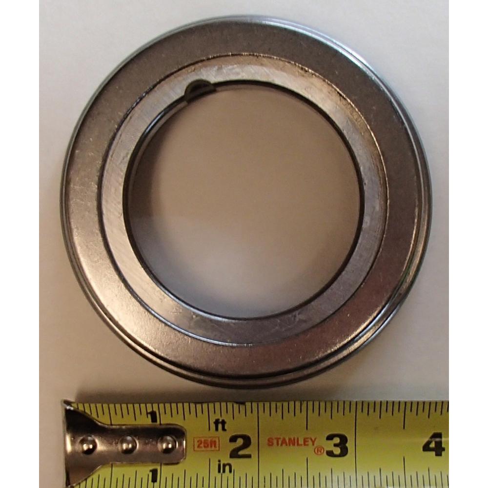 AT17464 bearing, throw out Fits John Deere
